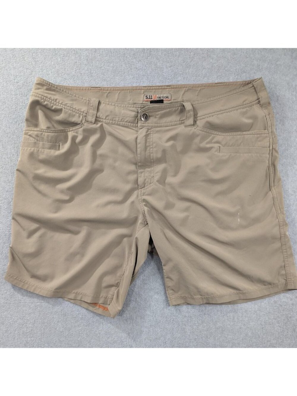 5.11 Tactical Shorts Mens 40 Beige Cargo Stretch Pockets Outdoor Workwear Casual